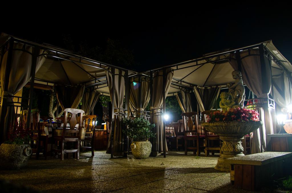 Penzion Vila Petra Bed&Breakfast Wielki Sławków Zewnętrze zdjęcie