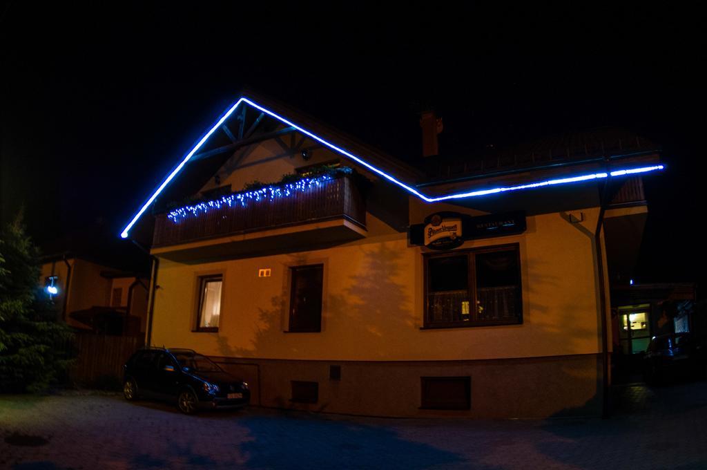 Penzion Vila Petra Bed&Breakfast Wielki Sławków Zewnętrze zdjęcie